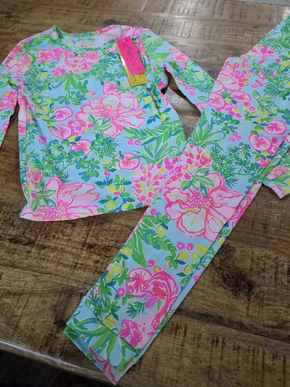 NWT Lilly Pulitzer Girls Blue, Pink & Green Floral Long Sleeve Pajama Set